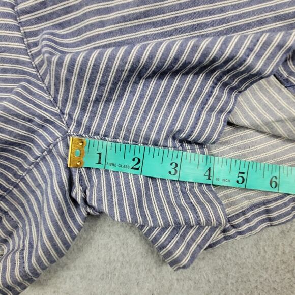 Khakis by Gap Shorts Womens Size 12 The 4" Short Blue Stripe 32" Waist - Picture 8 of 9